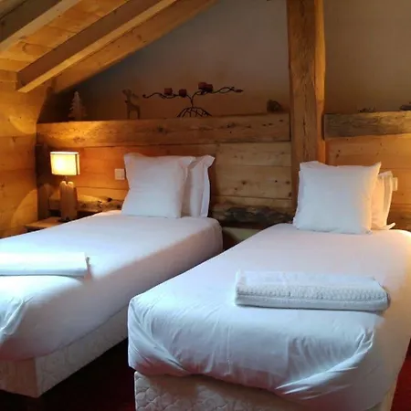 Pele - Alpes Travel - - Sleeps 11 Chalet Chamonix